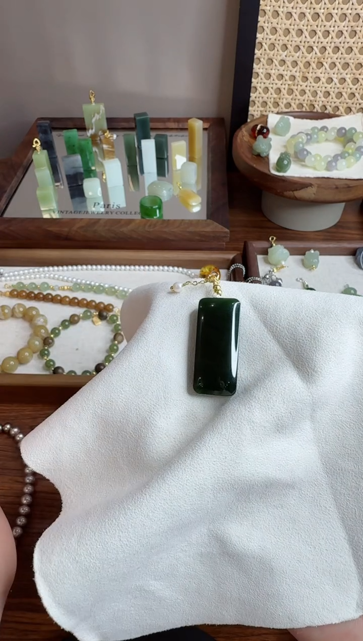 香榧木无事牌我****拉W1908