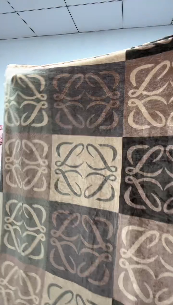 法兰绒2X1.8左右以主播所说为准