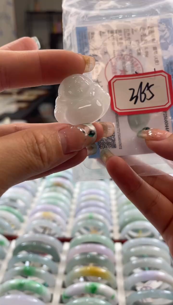 颈饰未镶嵌翡翠多样性发一