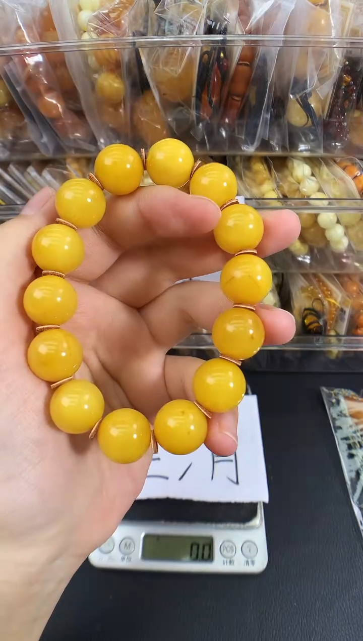 蜜蜡未镶嵌珠宝奇石1