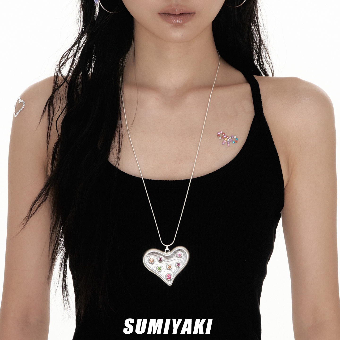 铜合金合成锆石项链 SUMIYAKI 小众复古手工锤纹爱心项链做旧抽