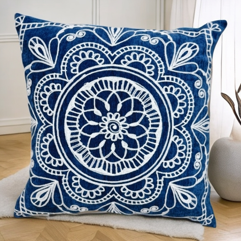 抱枕套绣花外贸尾单手绣欧式抱枕套刺绣