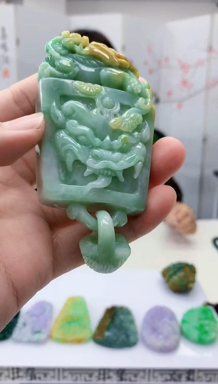 【闪购商品】定制翡翠未镶嵌4829bb-毛货挂件46