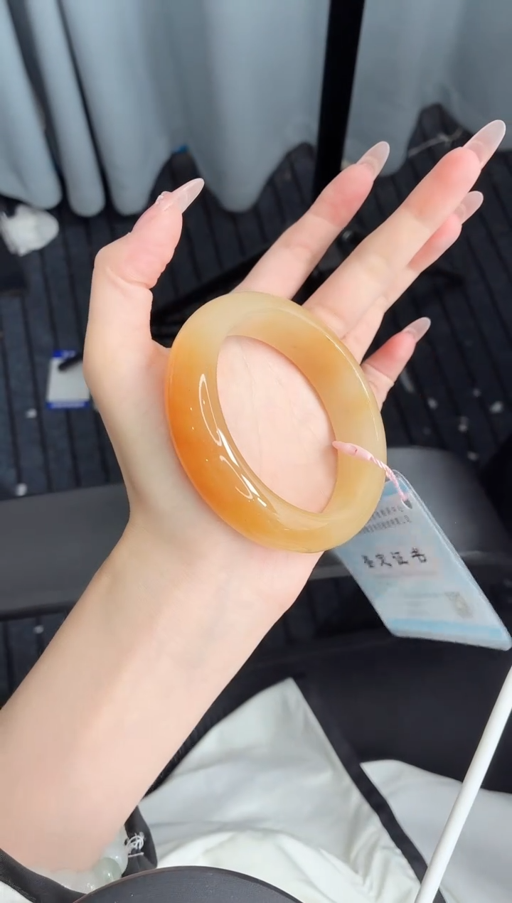 石英质玉手镯未镶嵌32/59.9