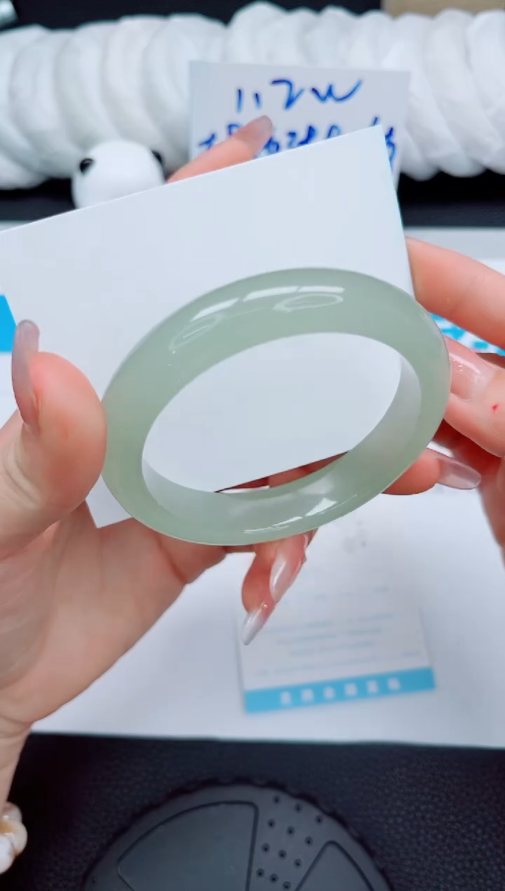 石英质玉手镯未镶嵌48-60