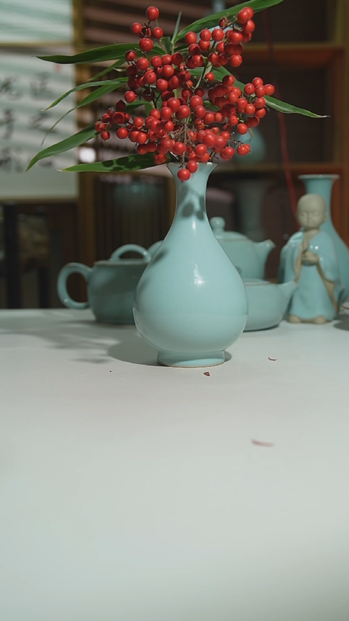 天青珑匠玉壶春瓶二级