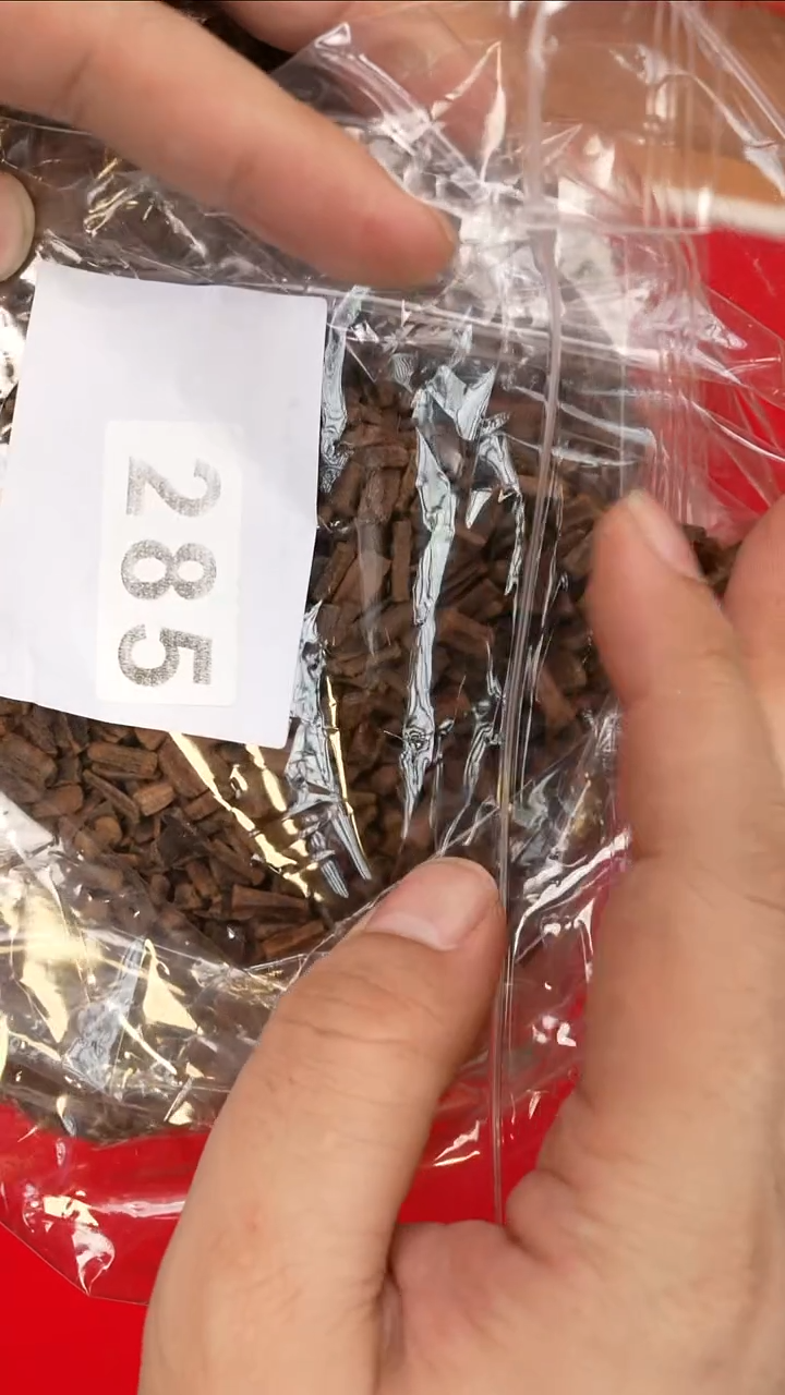 檀香木其他雷击料颗粒20克