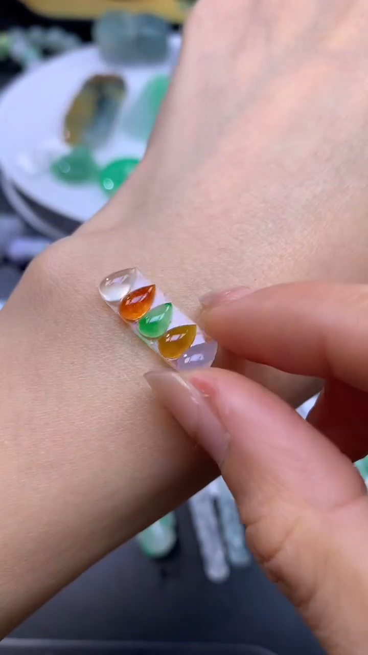 【闪购商品】定制翡翠未镶嵌翡翠