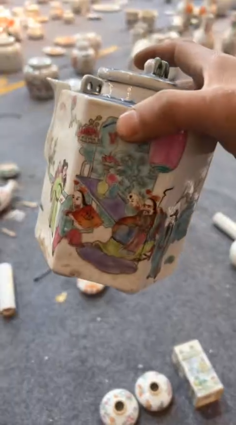 【闪购商品】摆件瓷器摆件 瓷器摆件