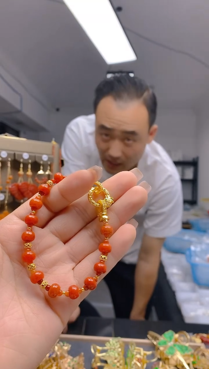 【闪购商品】翡翠耳饰合金83翡翠手链
