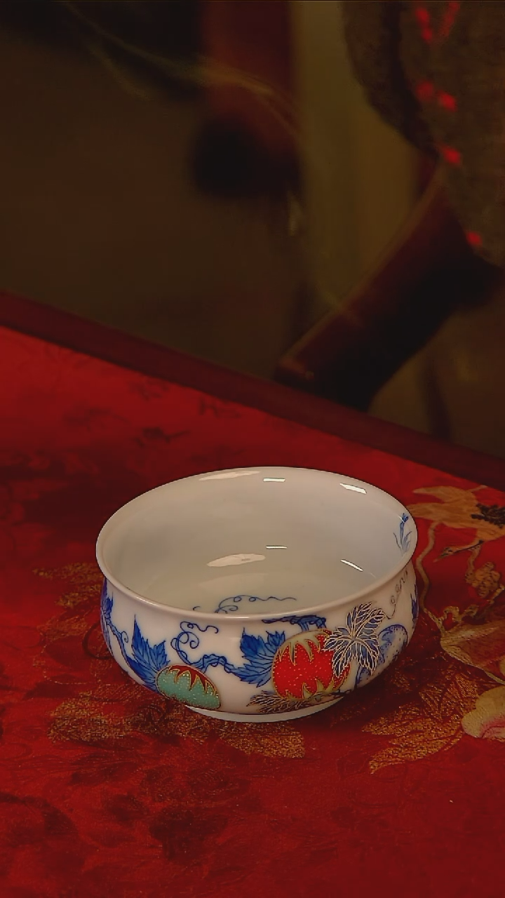 杯手工手绘杯杯很美丽