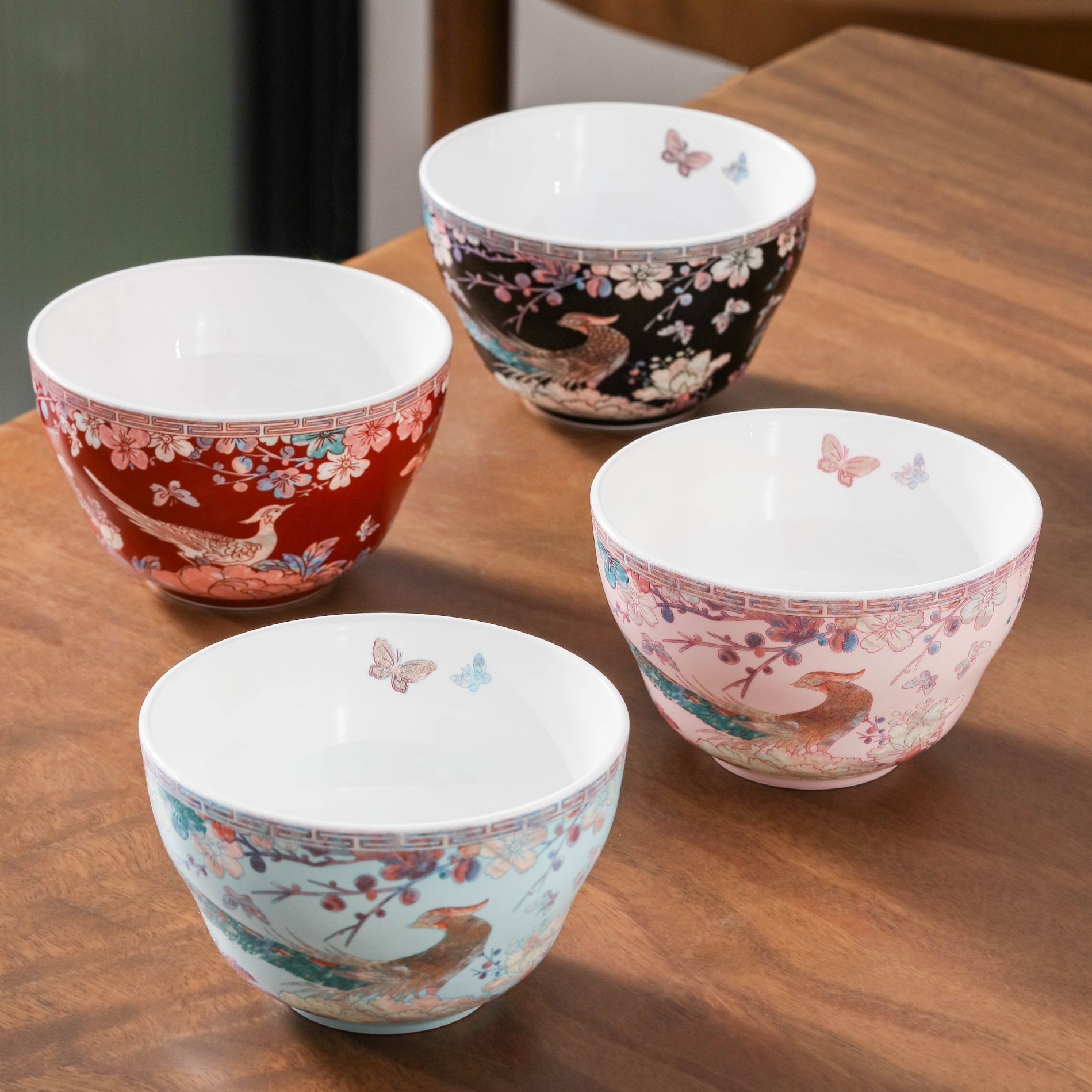 【奇居家居】螺钿工艺骨瓷灵羽和鸣4.5寸面碗4个装#F9916 D13