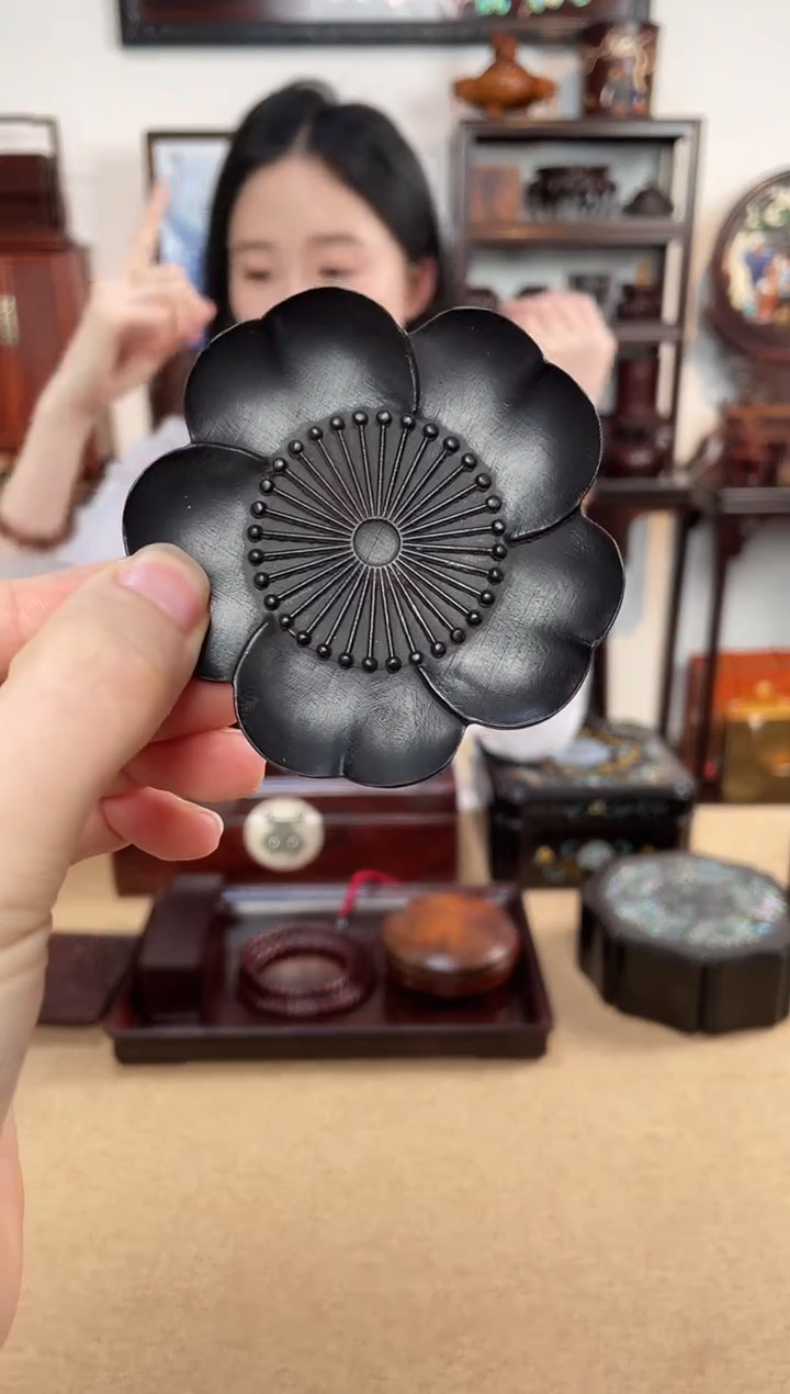 黑酸枝木类成套家具杯垫