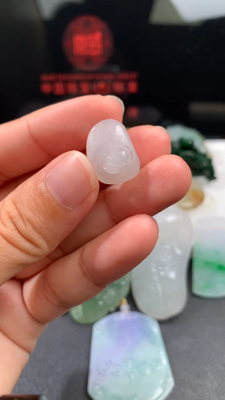 定制翡翠未镶嵌       