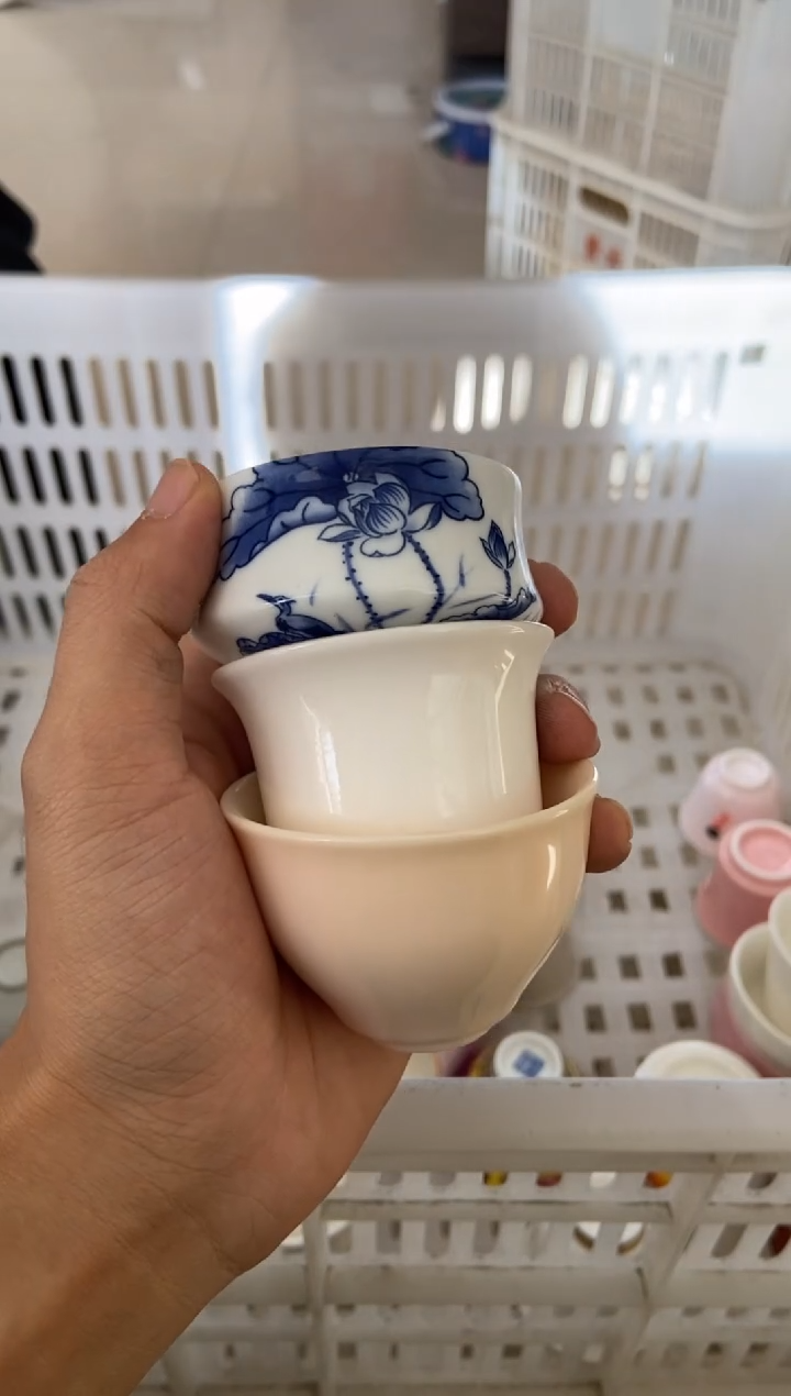 杯无运费险有瑕疵的摄影的产品有使用过的痕迹有点脏介意勿拍