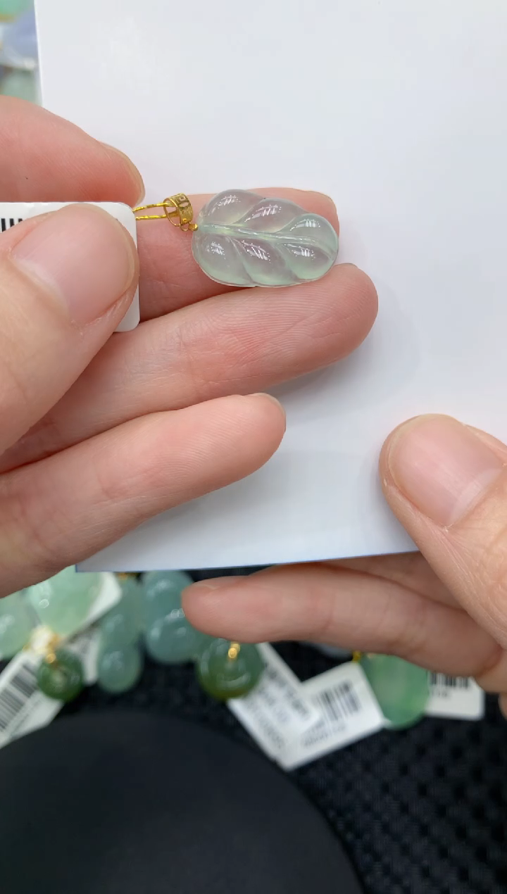 【闪购商品】翡翠颈饰18K金镶嵌11111111