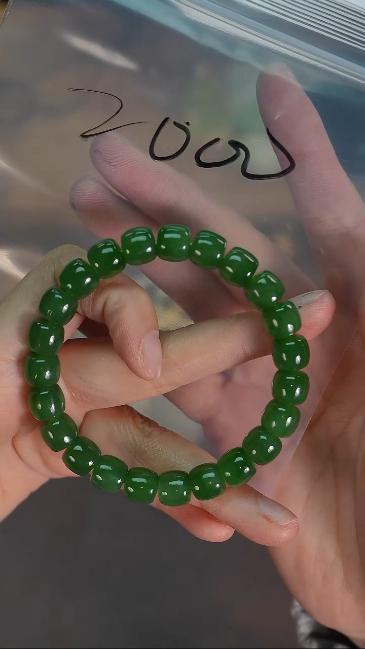 未镶嵌手串和田玉大****爸若雨臣品质回血