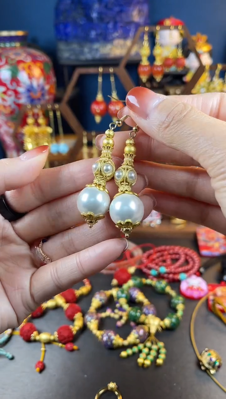 【闪购商品】臣妾做不到款耳钩