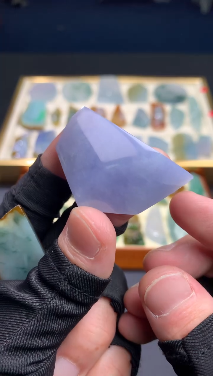 【闪购商品】定制翡翠未镶嵌         
