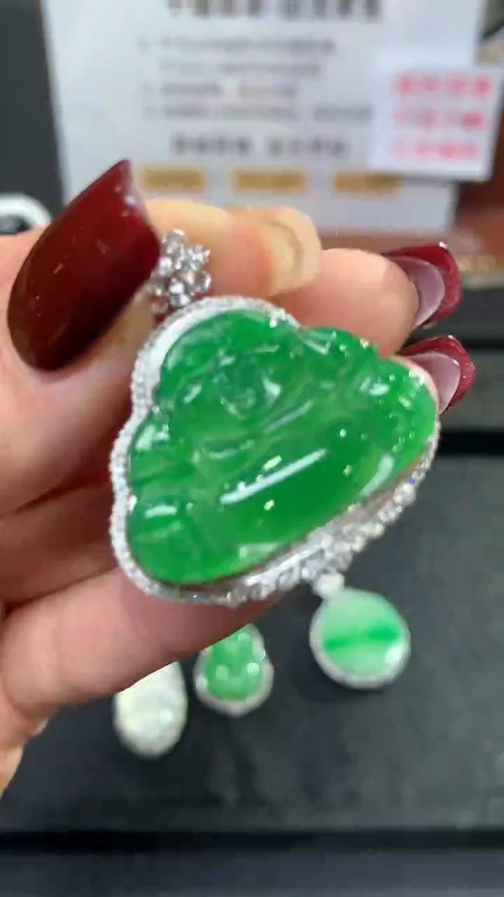 【闪购商品】翡翠吊坠(不含链)18K金镶嵌佛公回流不退不换|16800+0