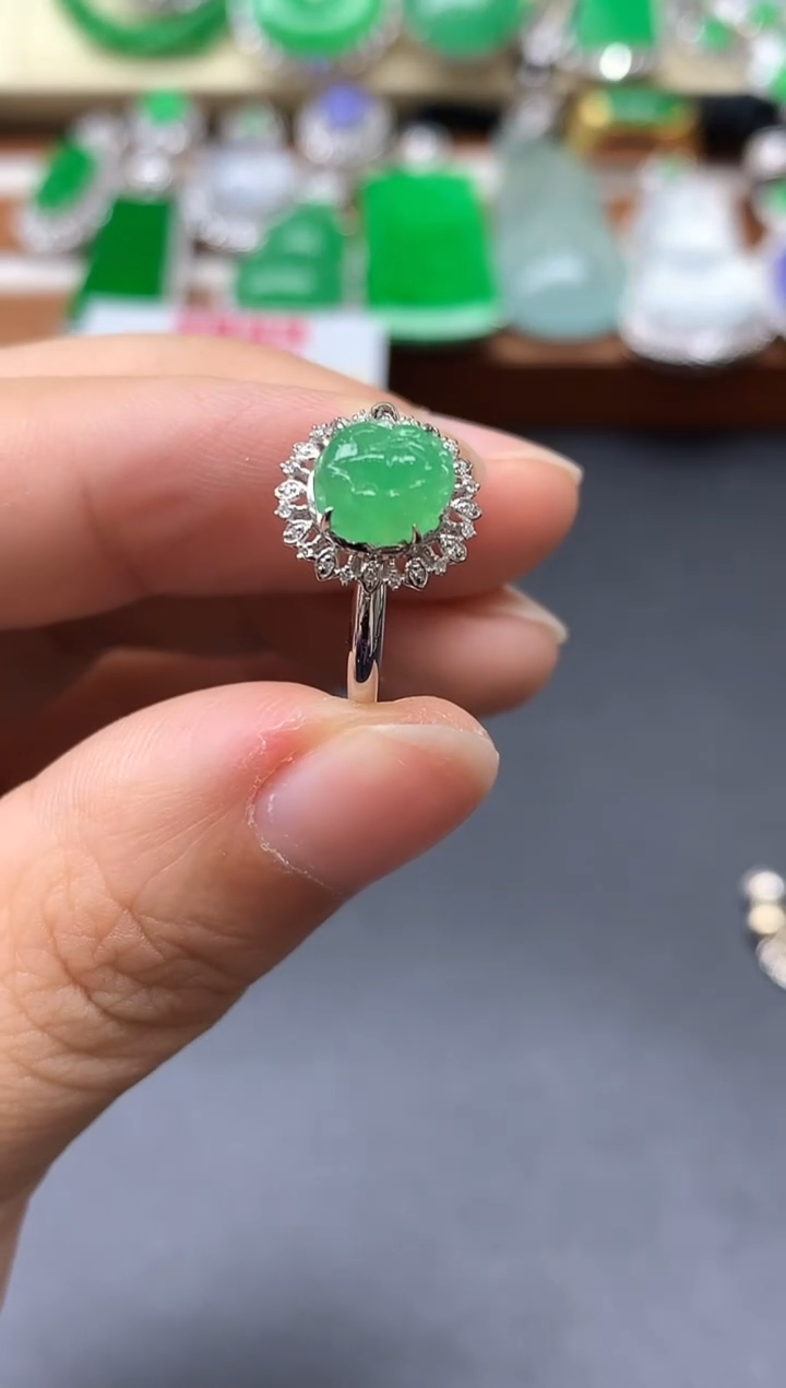 18K金镶嵌戒指翡翠396-中国好珍宝