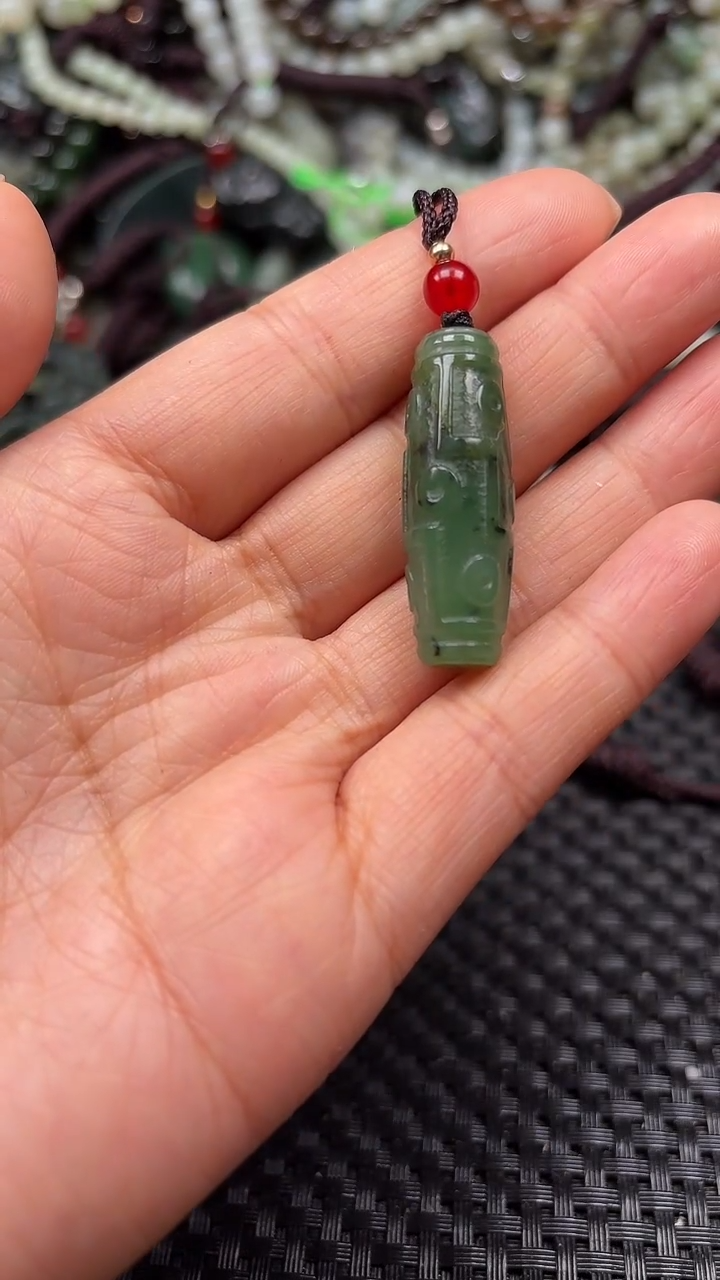 【闪购商品】和田玉颈饰未镶嵌.