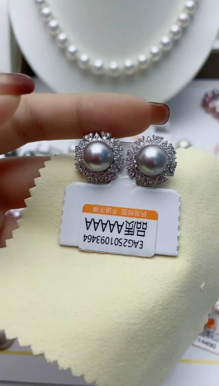【闪购商品】海水珍珠耳饰银S925镶嵌W59