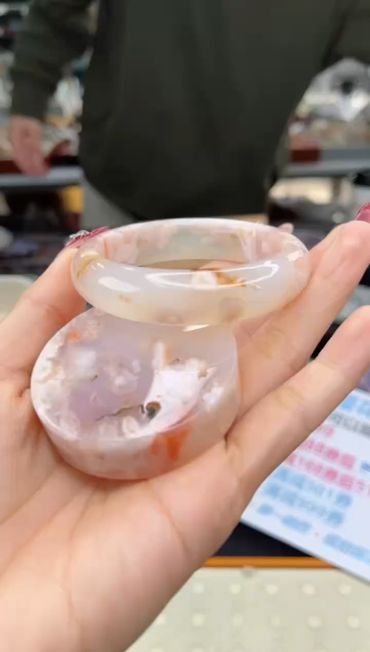 【闪购商品】石英质玉手镯未镶嵌54圈口（赠品镯心）3608088