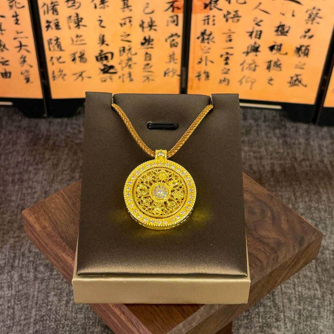 铜合金吊坠 古法高定八宝罗盘 可旋转款式精美镶嵌金色