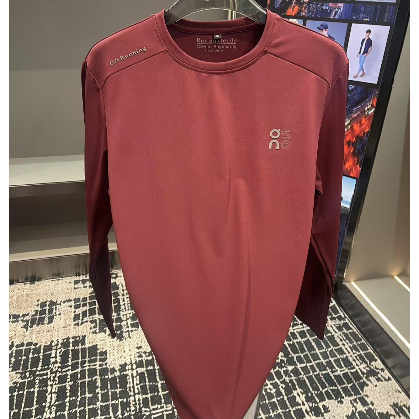 ONSE【赛莱商贸专属】男款加厚户外圆领长袖打底高定纯色运动休闲