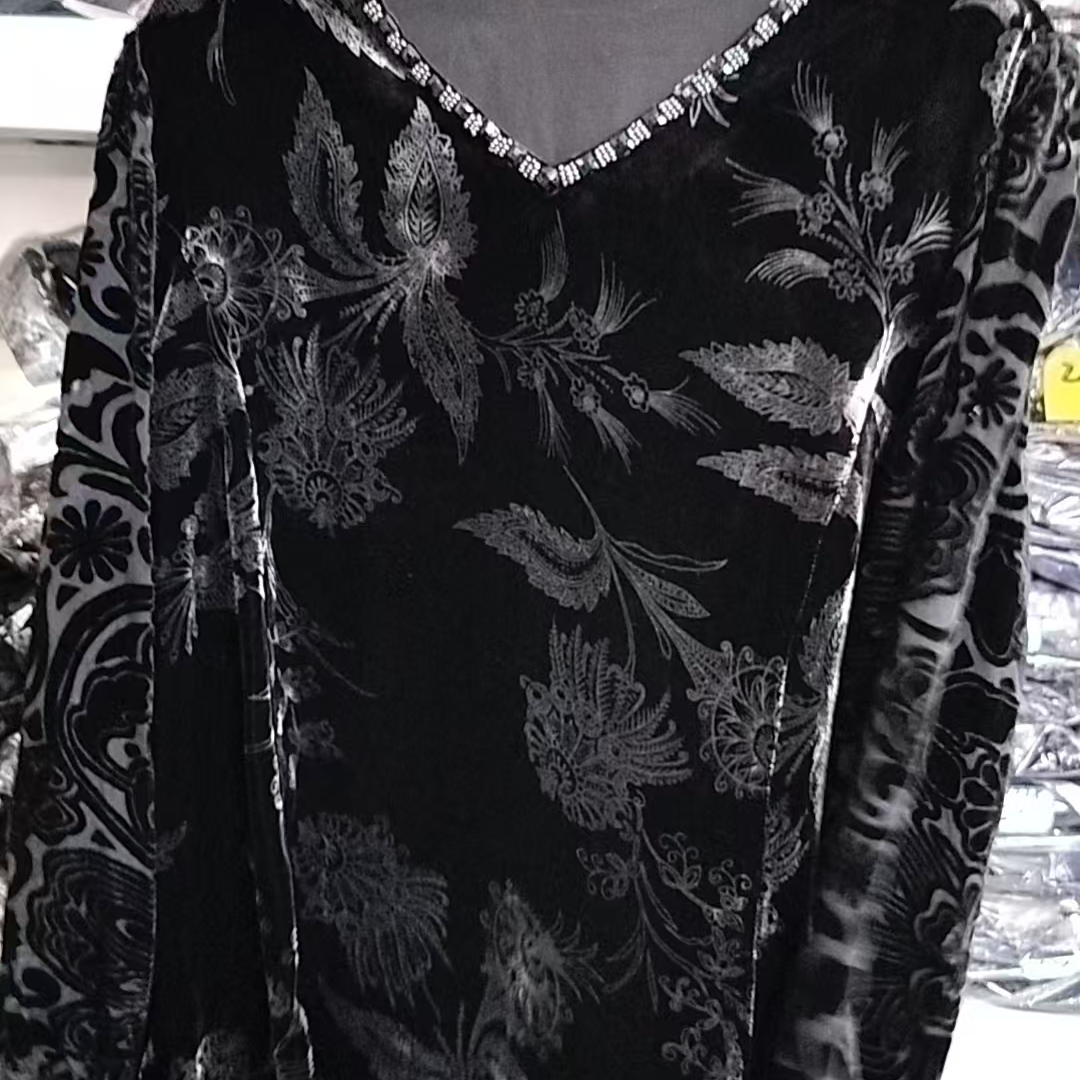 桑蚕丝上衣43A2000灰花