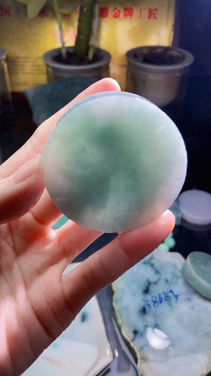 未镶嵌挂件翡翠小雨162