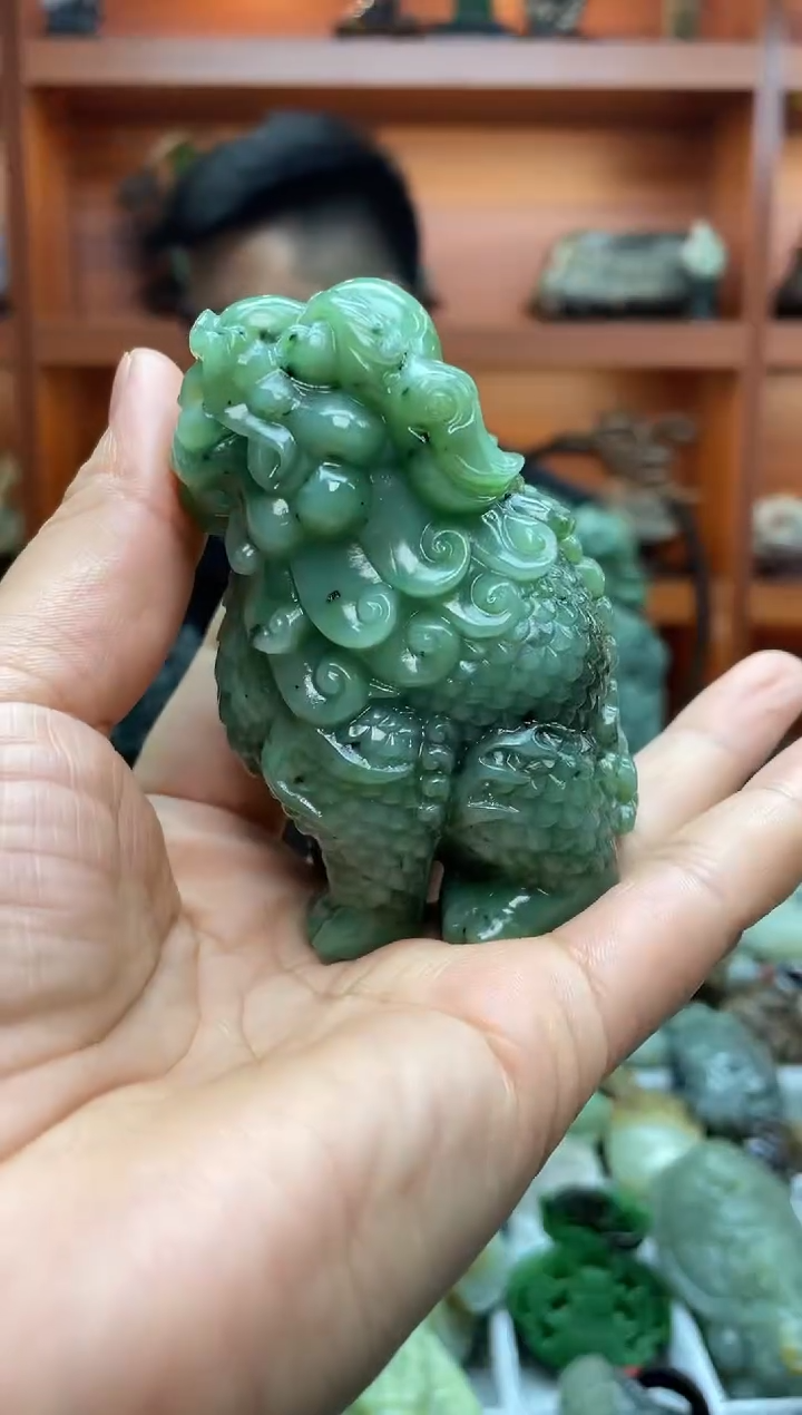 未镶嵌和田玉把件1