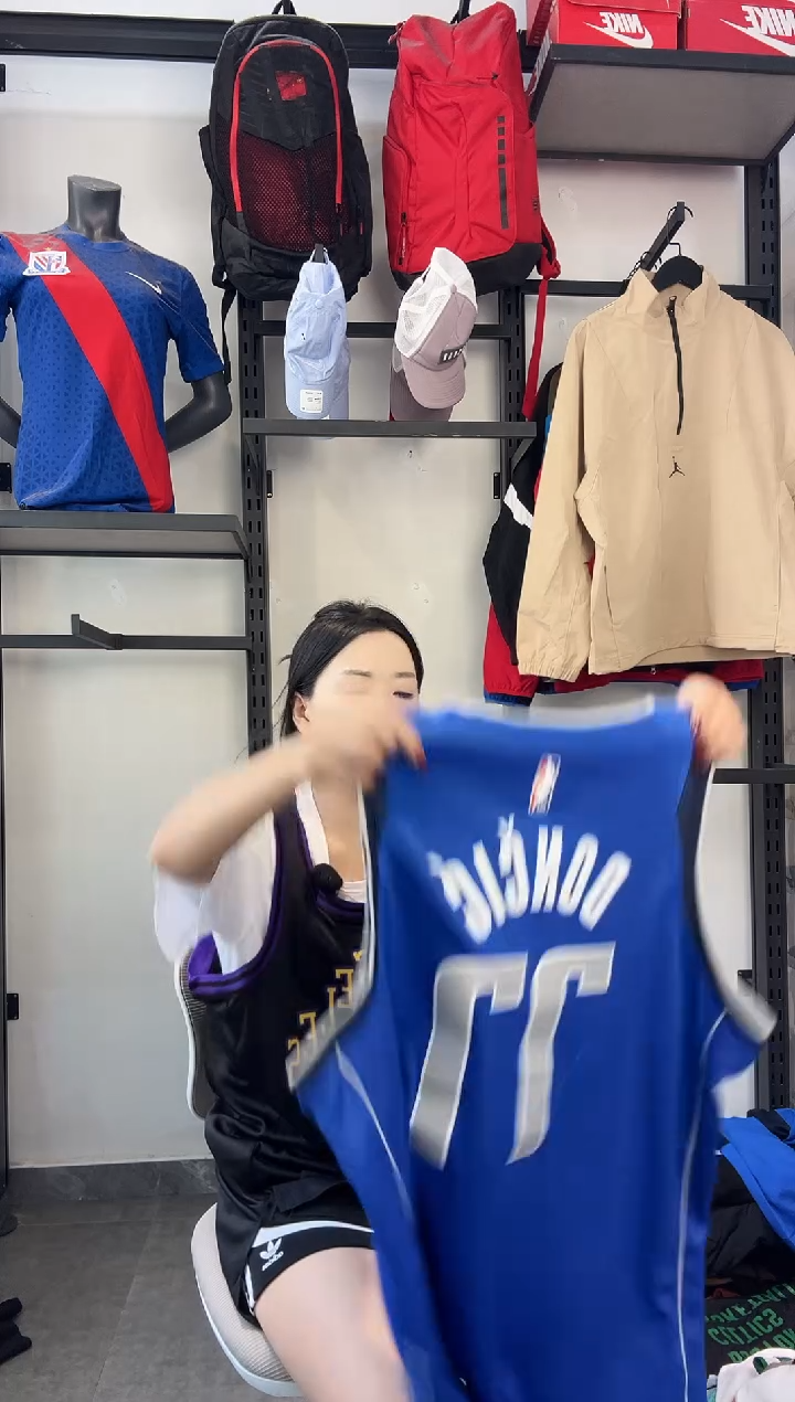 485编码 耐克卫衣服饰过款为准 尺码