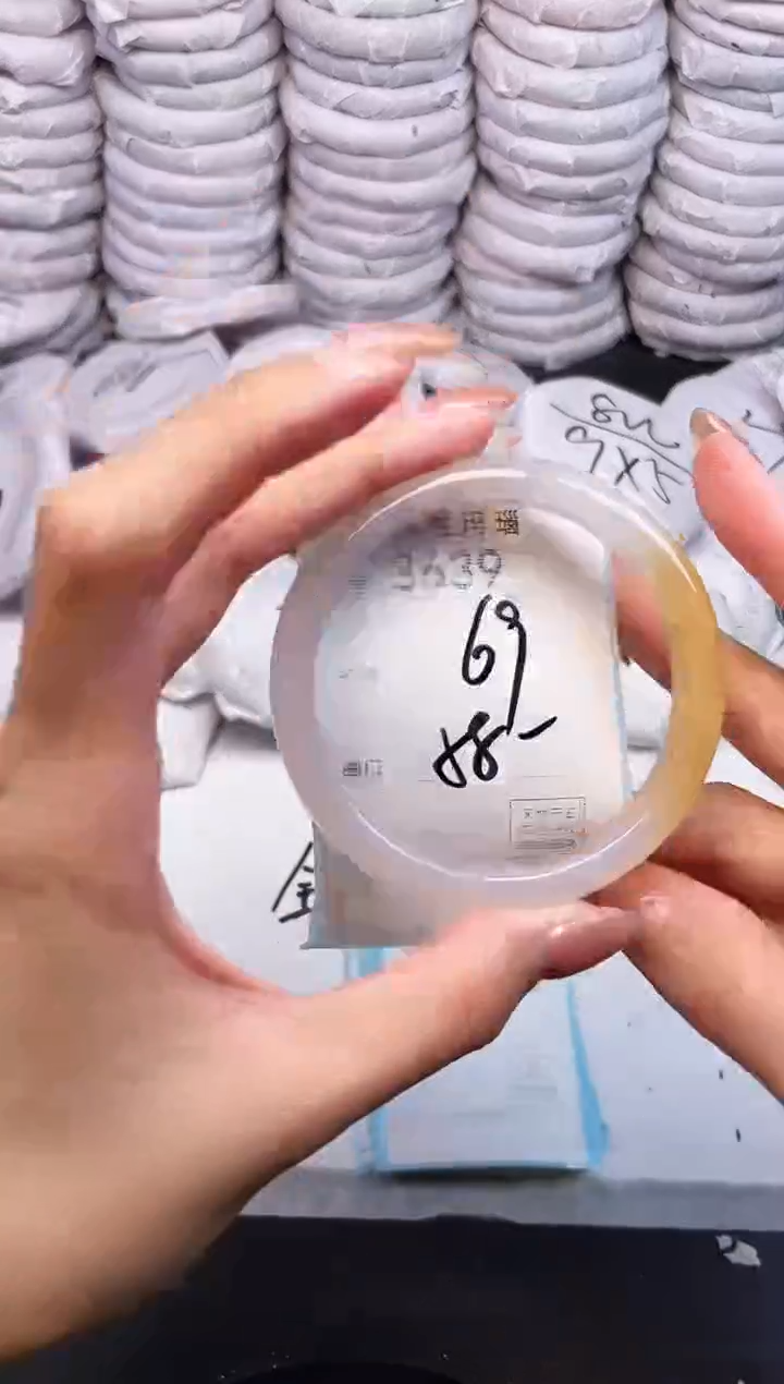 手镯玛瑙/玉髓未镶嵌3639