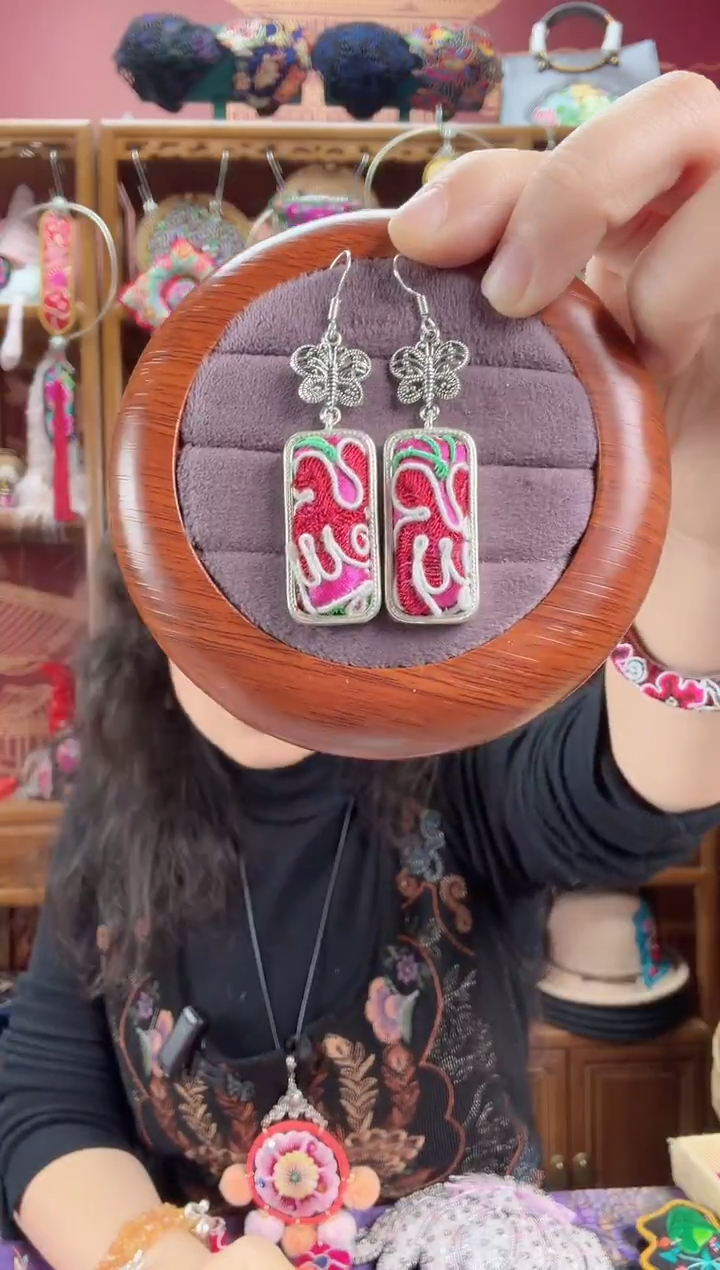 刺绣耳环23甜甜家