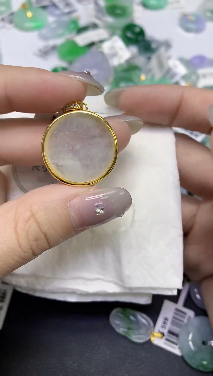 颈饰未镶嵌翡翠天然缅甸翡翠A货百元以上9元证书费自理