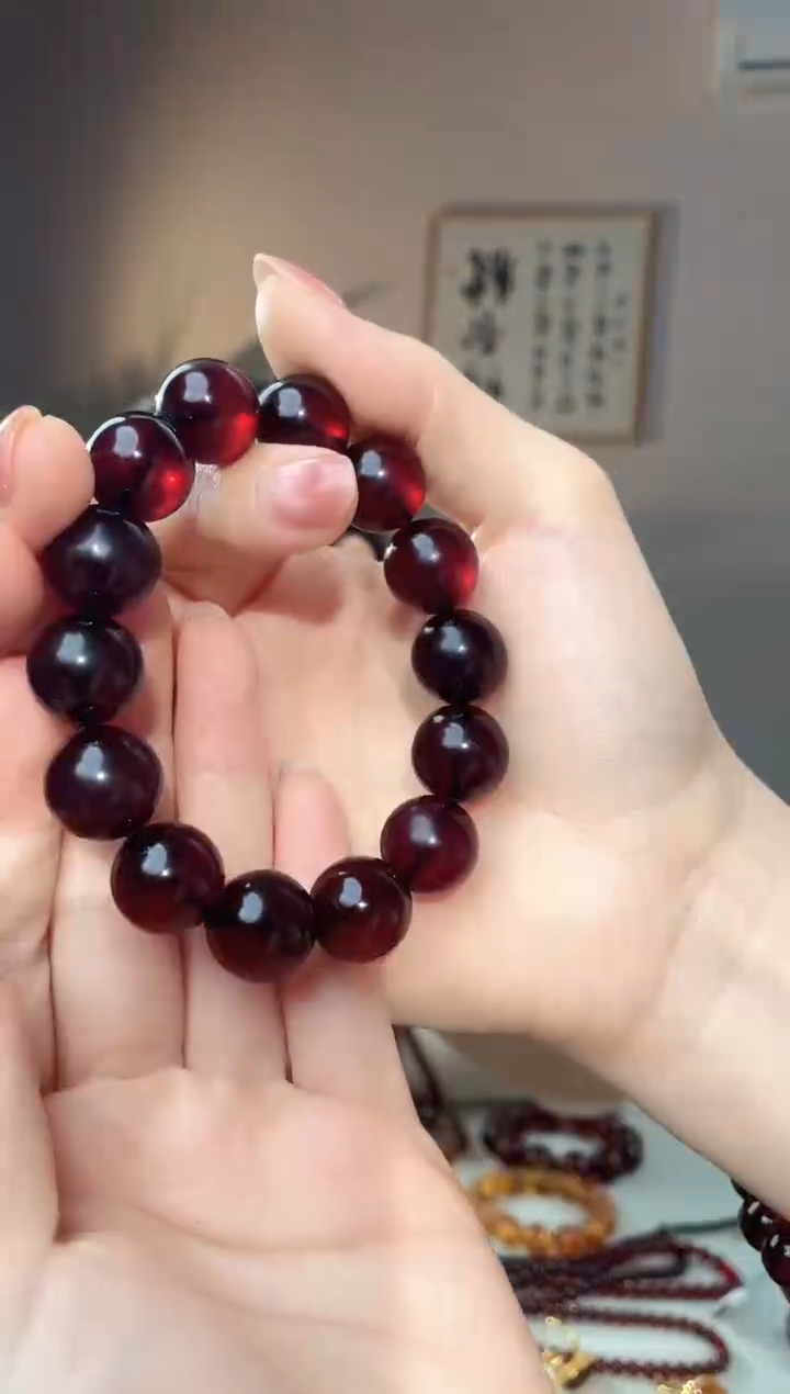 裸石琥珀未镶嵌桐***长15+ 血珀圆珠手串