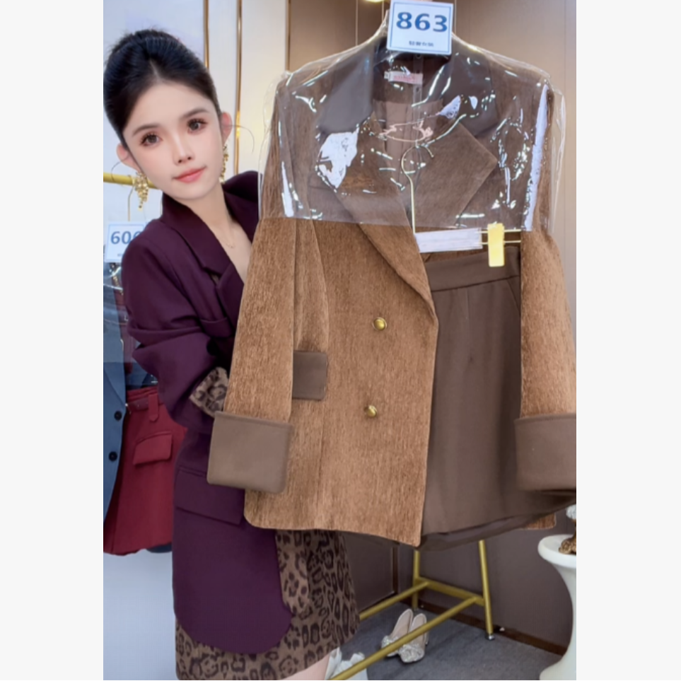 2025秋冬新款赫本复古撞色小香风西装外套装女气质百搭短裤两件套
