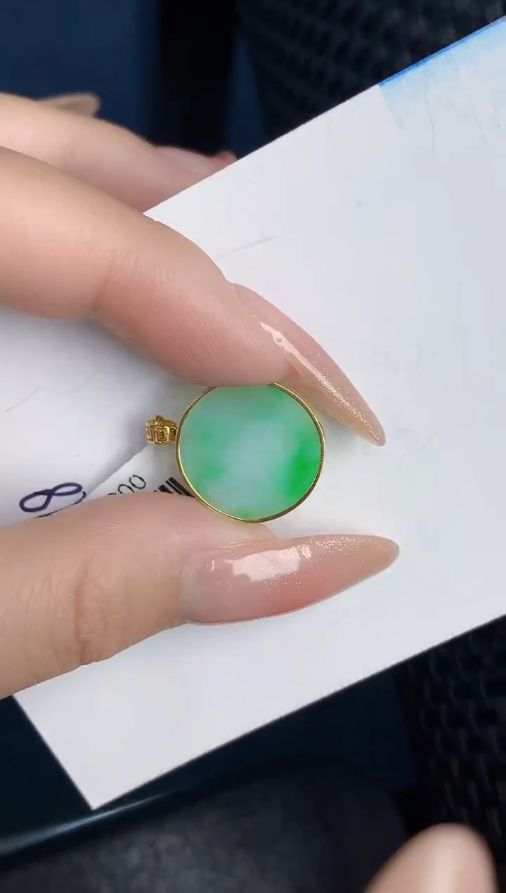 【闪购商品】翡翠颈饰18K金镶嵌000000000