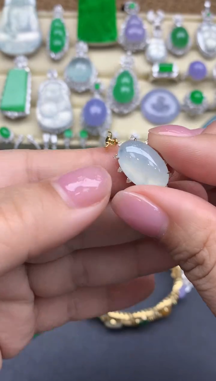 【闪购商品】翡翠颈饰18K金镶嵌228-中国好珍宝