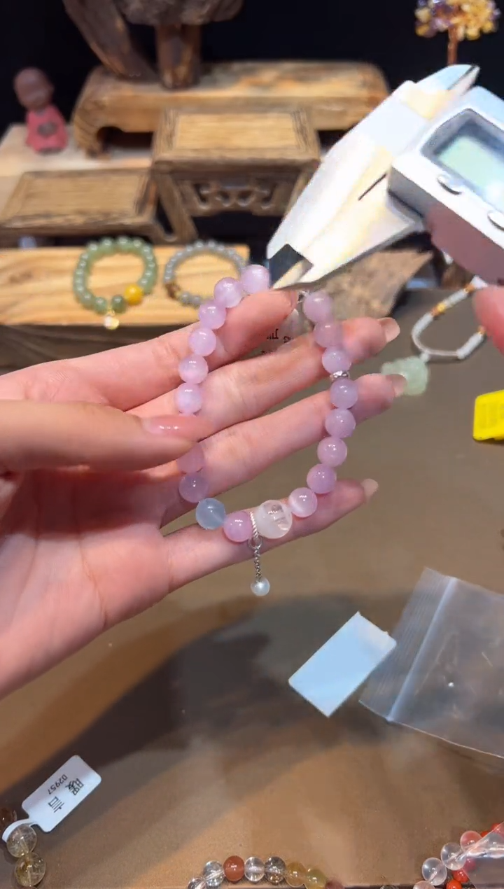手饰锂辉石未镶嵌手饰@@F5532