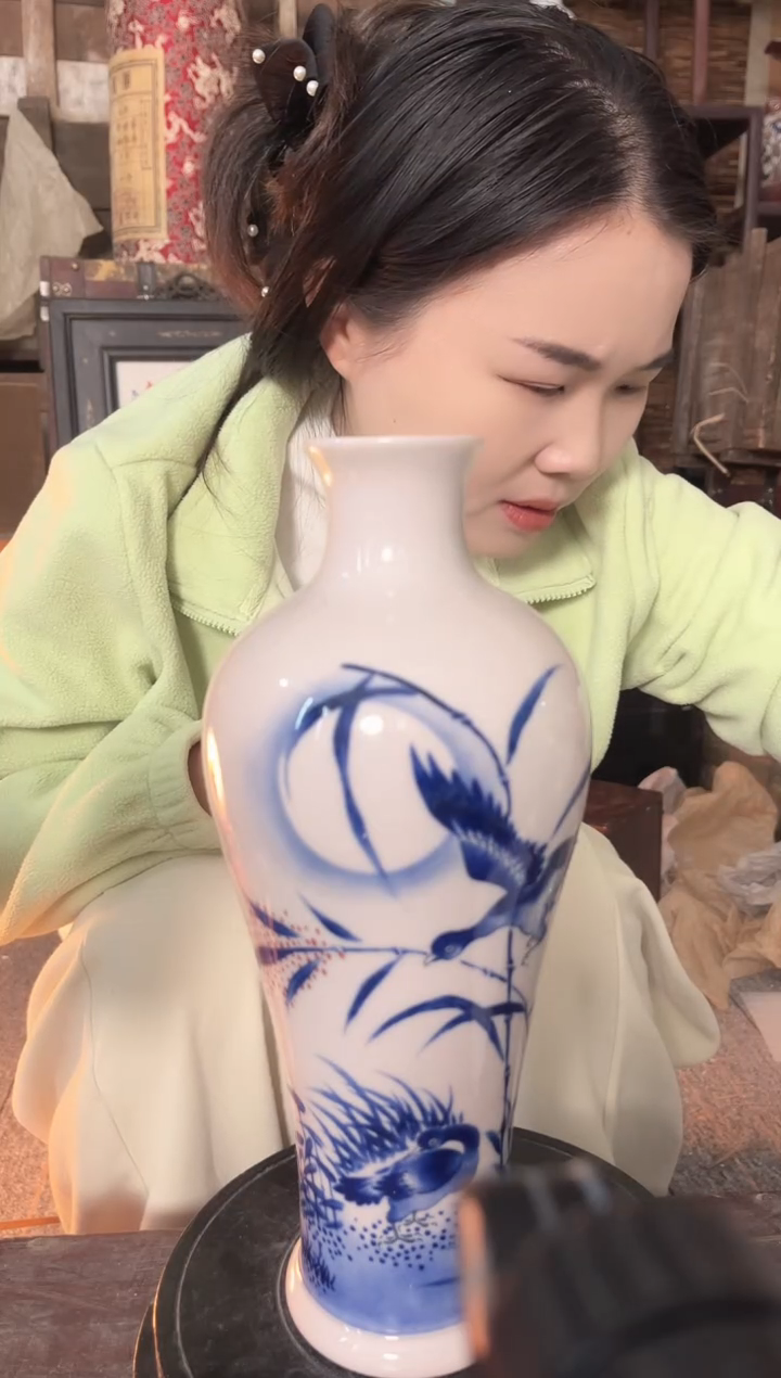 陶景德镇陶瓷摆件J789