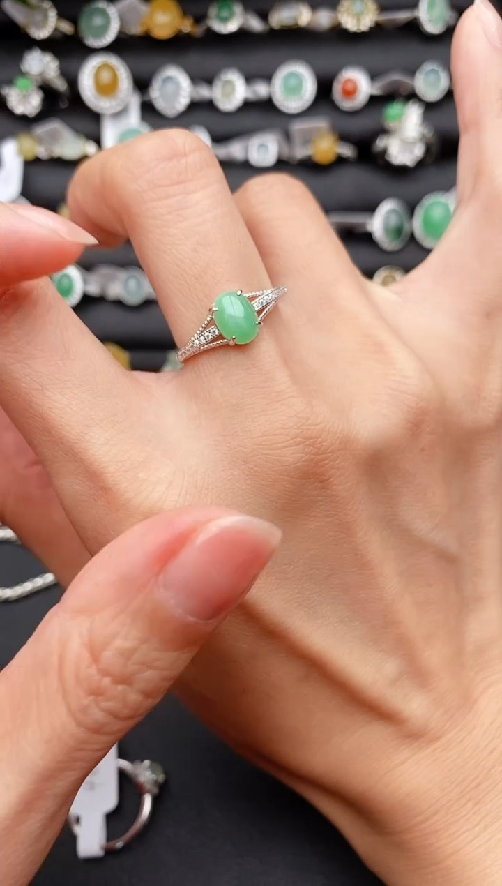 【闪购商品】翡翠戒指银S925镶嵌缅甸天然A货翡翠444   5-1