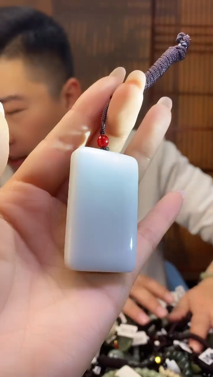 【闪购商品】和田玉颈饰未镶嵌多样性发货，拍一发一