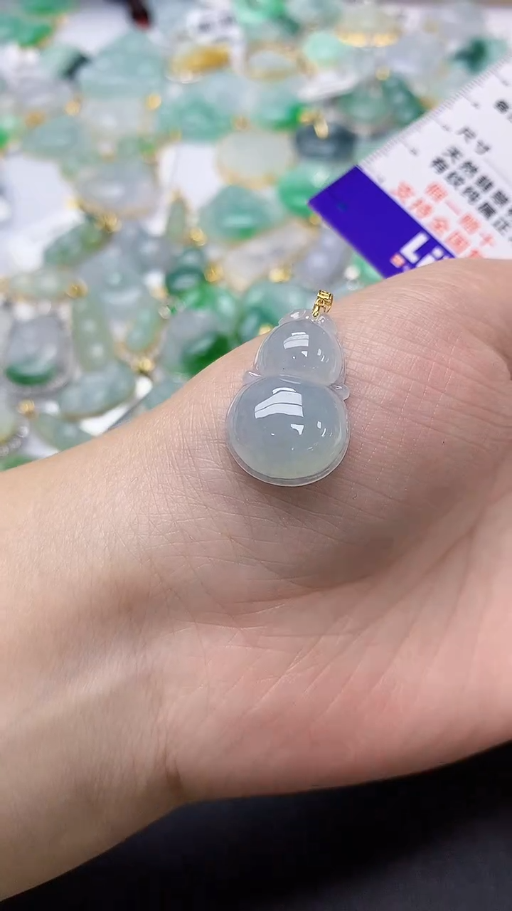 颈饰18K金镶嵌翡翠天然缅甸A货百元以上9元证书费自理