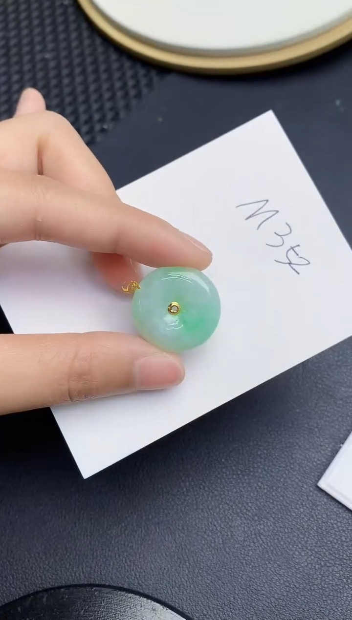 【闪购商品】翡翠颈饰18K金镶嵌000000000