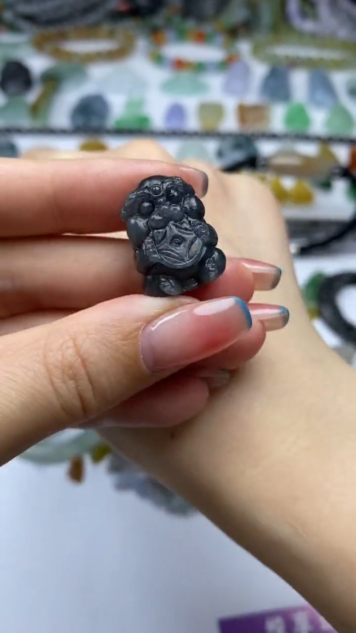 未镶嵌定制翡翠毛货定制不退不换