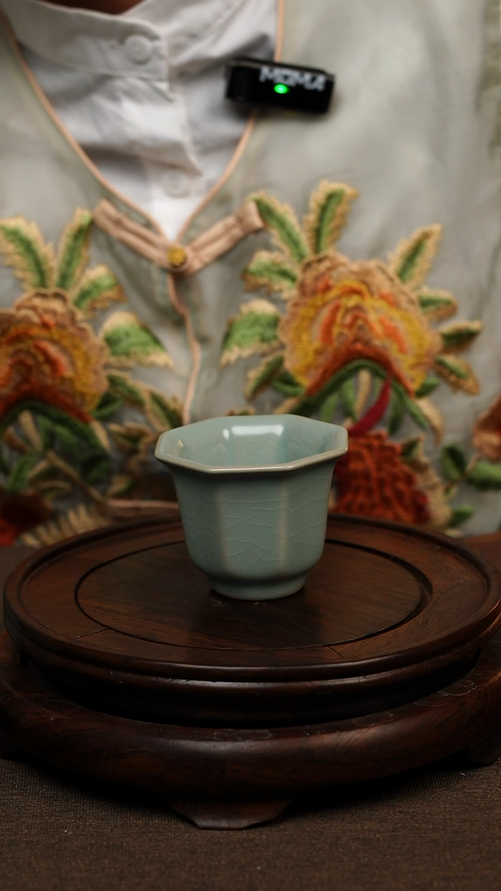 瓷片仿古天青八方杯60ml 微瑕 不带礼盒