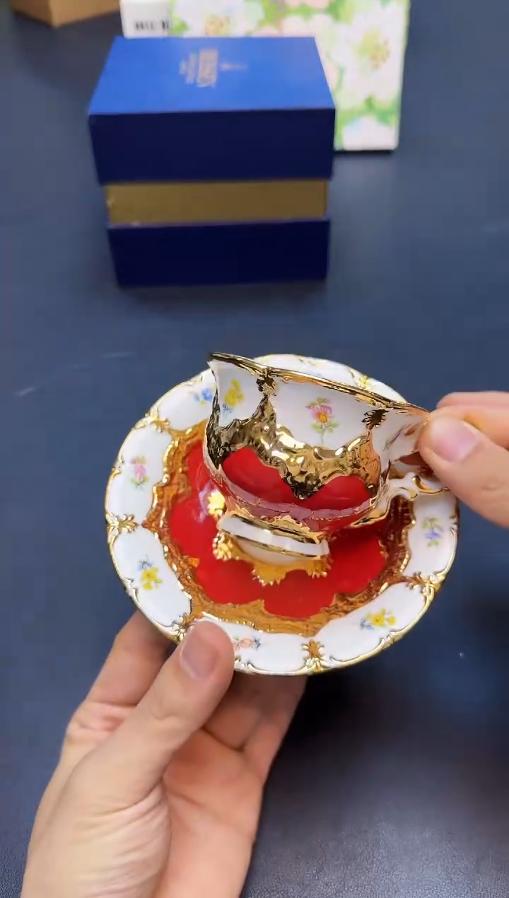 【闪购商品】瓷片全新正品一件不留@@H1712